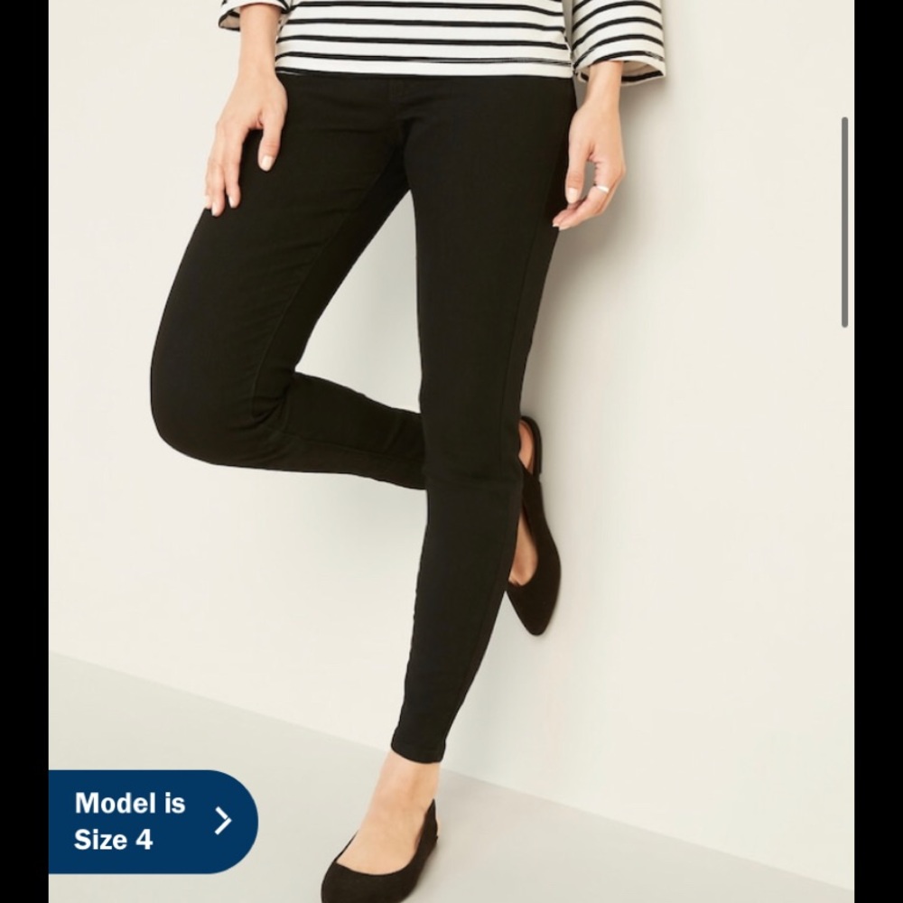 Black Super Skinny Pull-On Jeggings